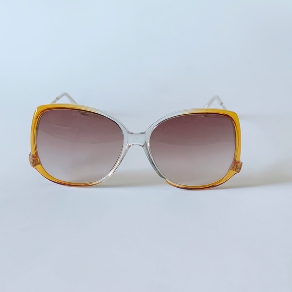 Vintage Accessories - Vintage 1970s sunshades oversized sunglasses.